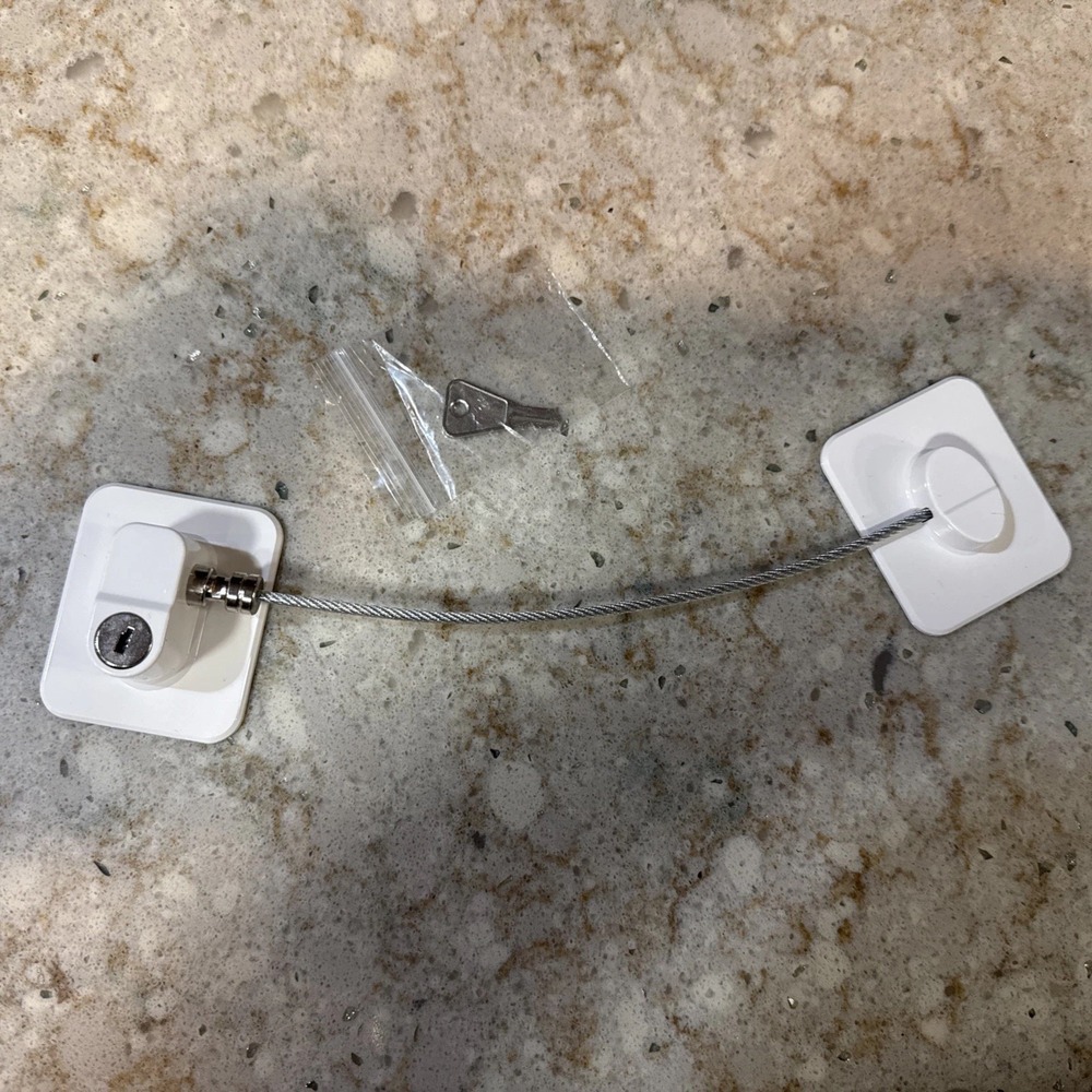 Fridge Lock,Refrigerator Locks,Freezer Lock with Key for Child‎ Safety,Lockshh